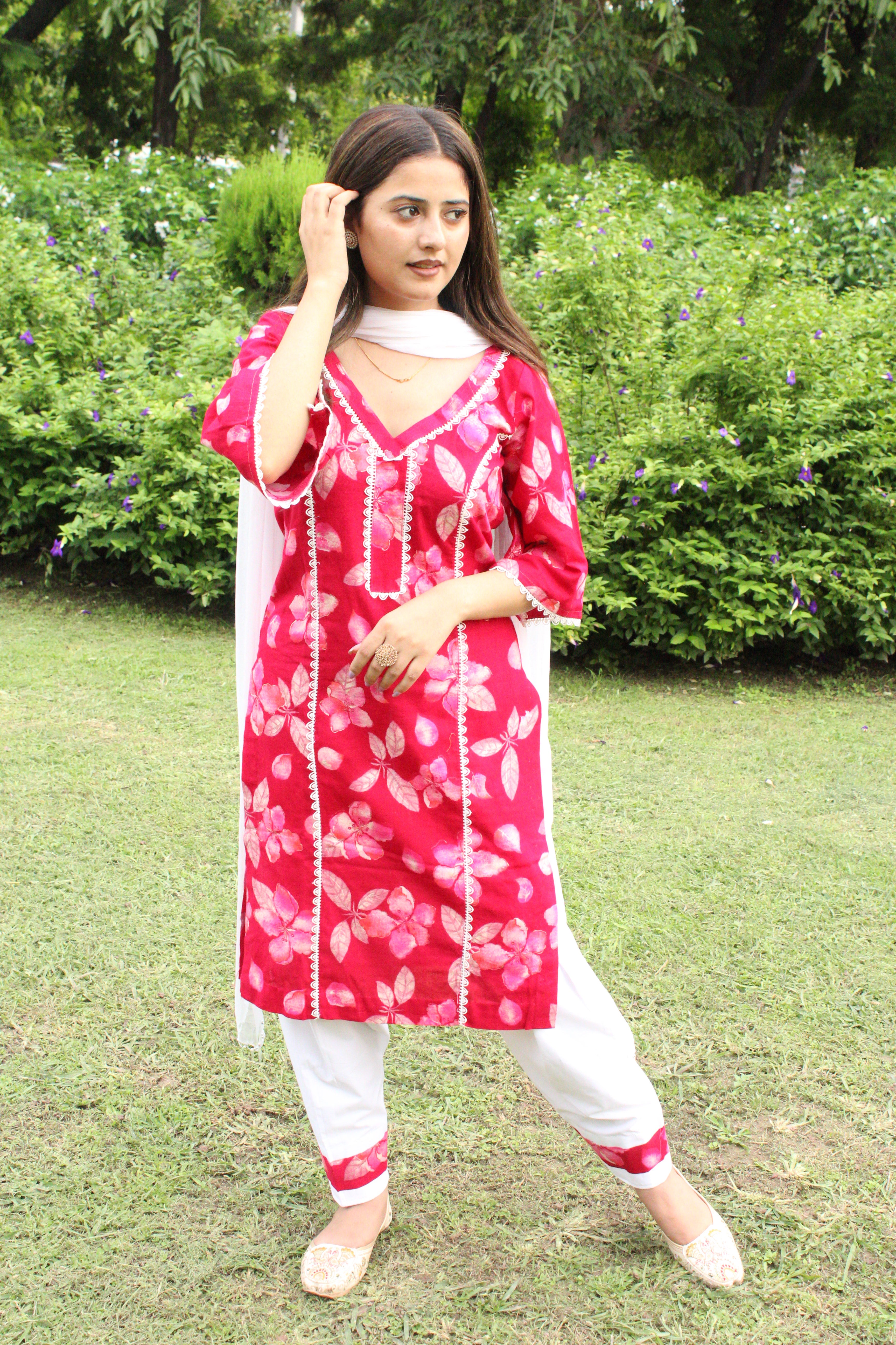 Lace Bloom Suit & Comfort Set