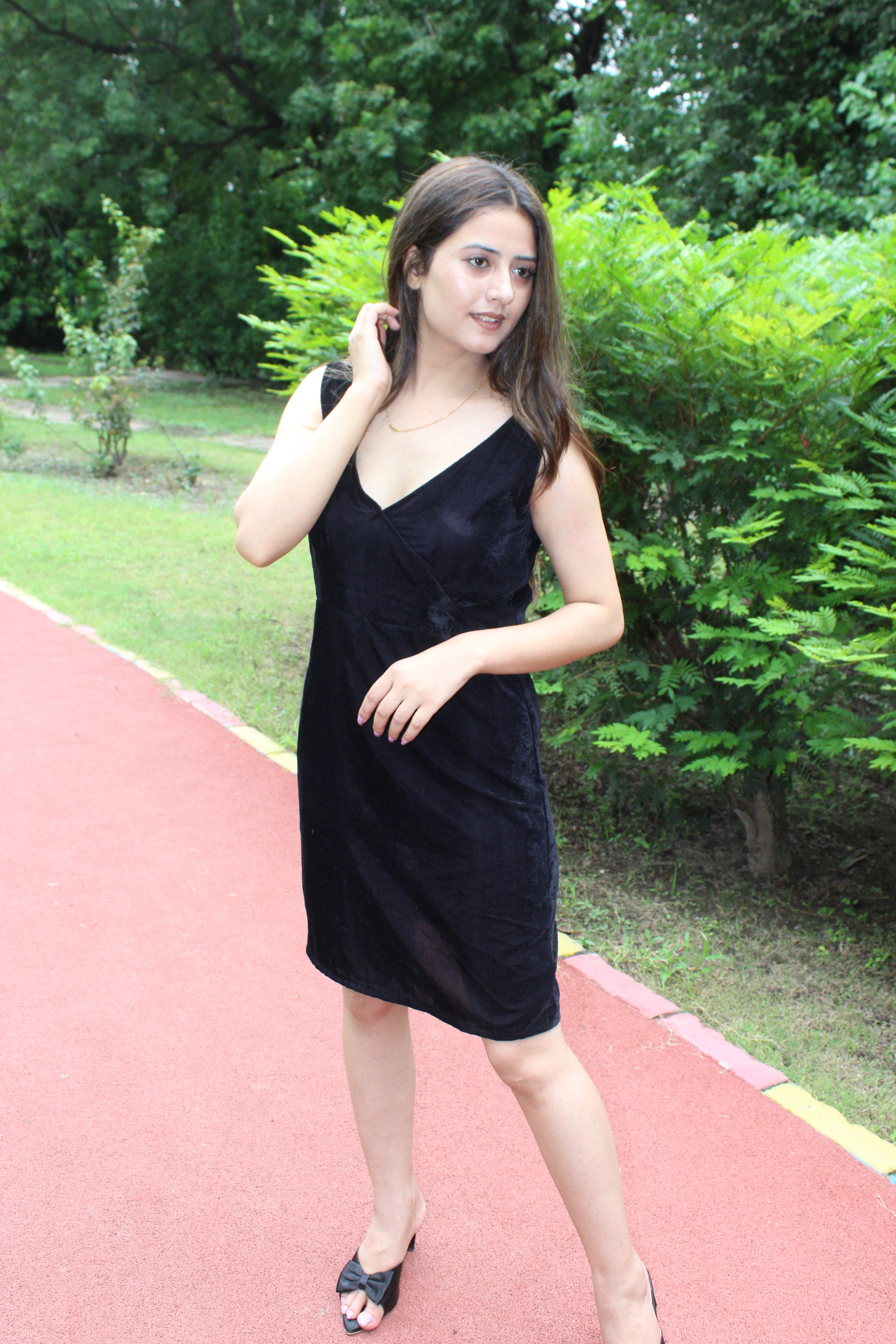 Noir Elegance Black Velvet Fit dress