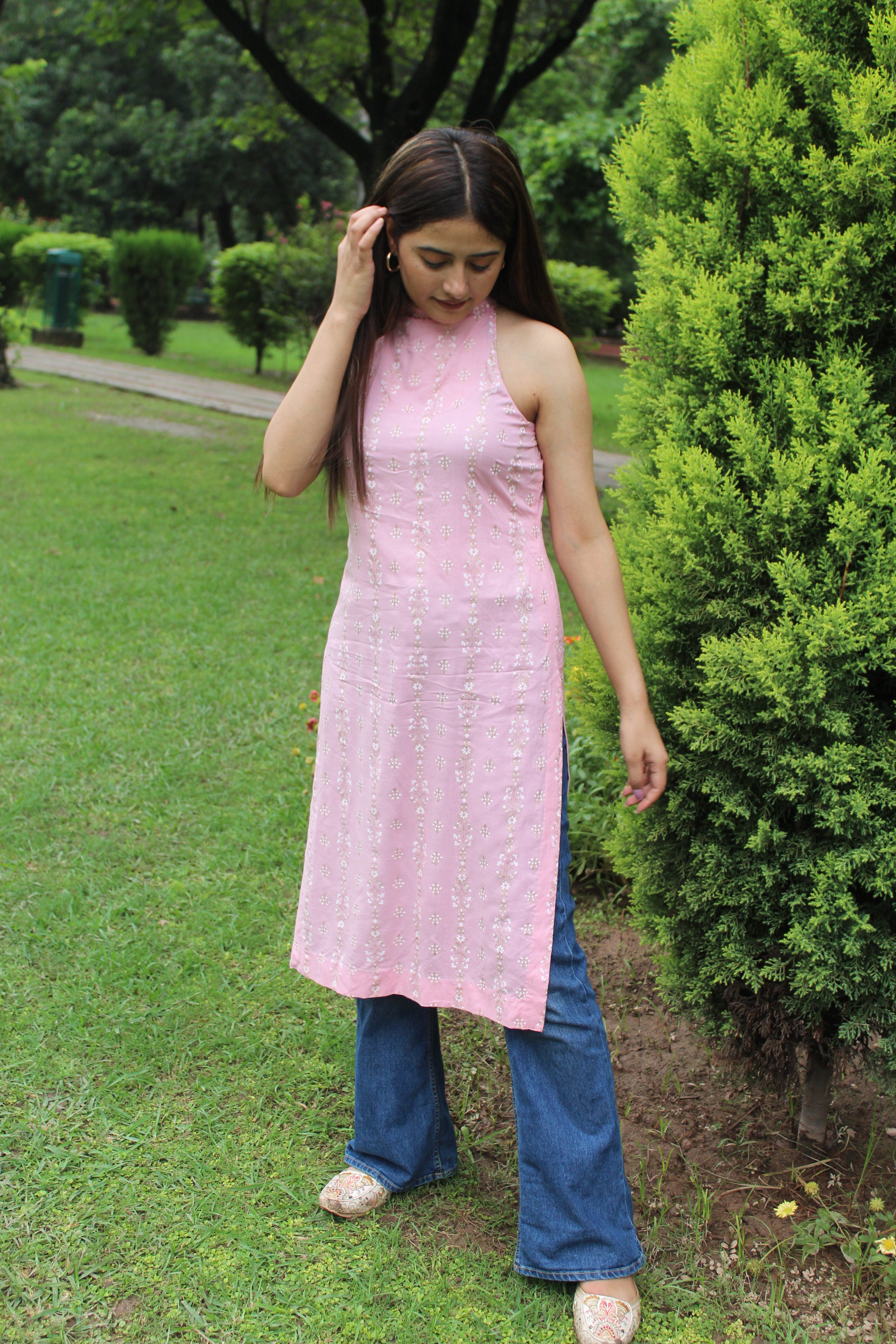 Sculpted Diamond Kurti with Back Zipper