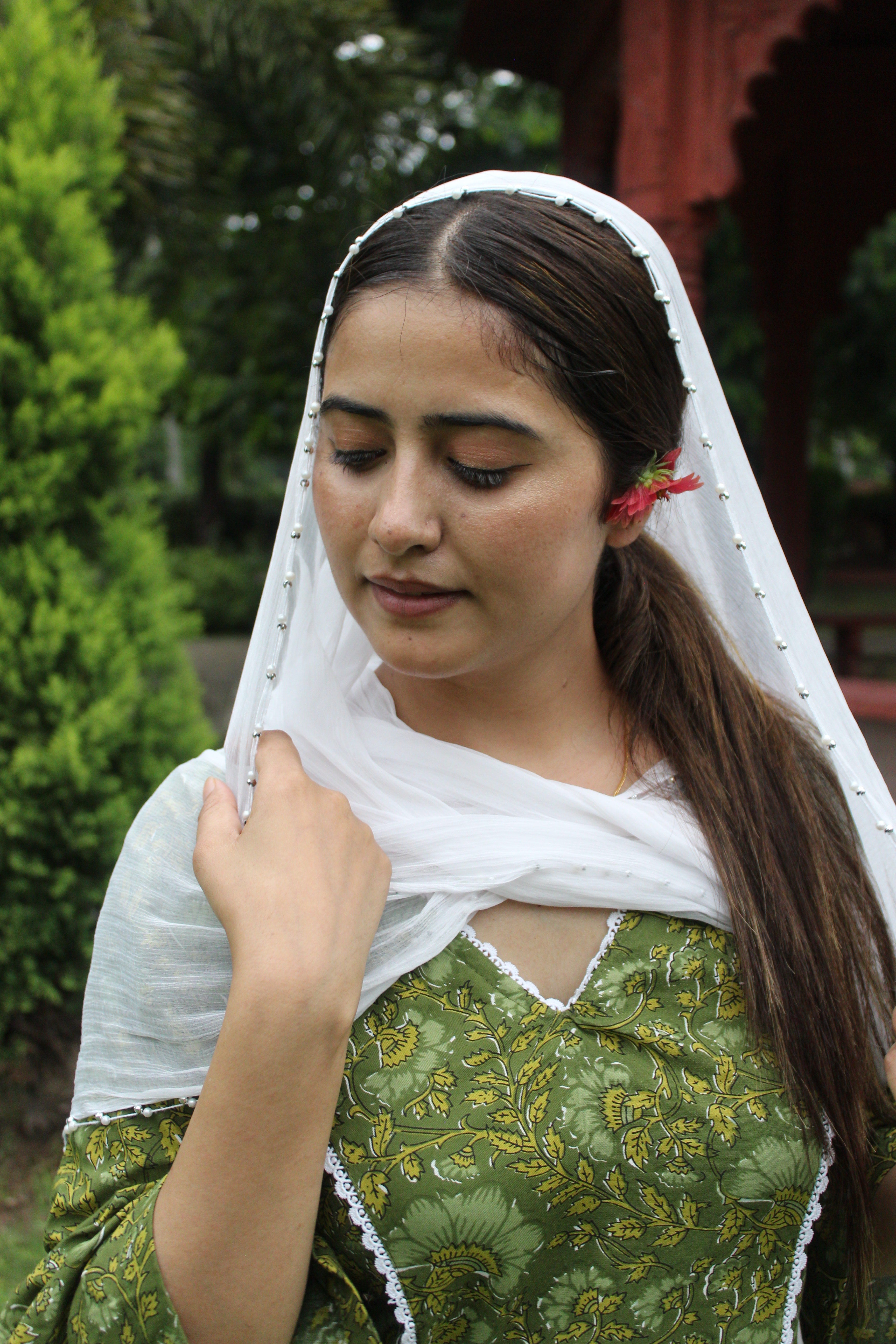 Mehr Semi-Farshi Elegance with dupatta